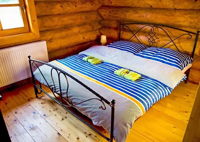 Zrubovy Dom Na Samote - Chalet *
